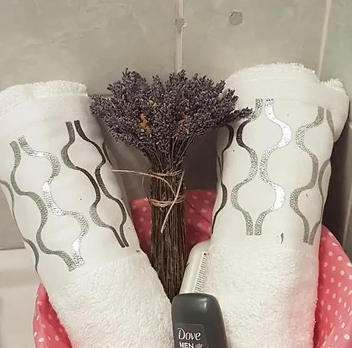 Vini Διαμέρισμα Χβαρ