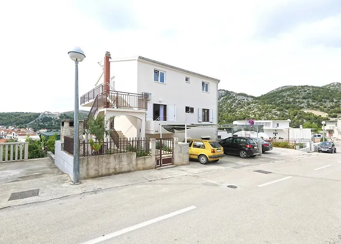 Apartmani Vini Апартаменты *