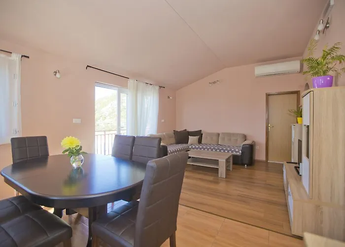 Apartmani Vini Апартаменты *